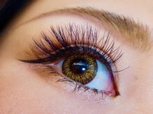 シャイニーラッシュ(shiny lash)