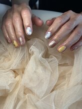 エクリュ(ecru)/水彩画ネイル