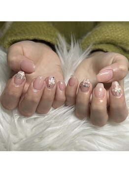 ガーリーネイル