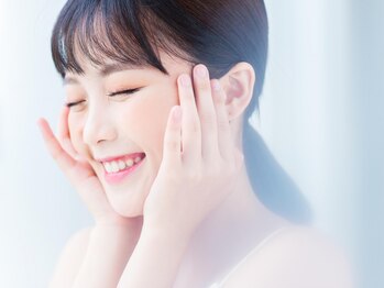 スキンエピ 釧路店(Skin epi)の写真/【マスク解禁】お顔まるごと脱毛メニュー新登場！脱毛＋毛穴洗浄でトーンアップ・プルプル美肌を叶えます♪