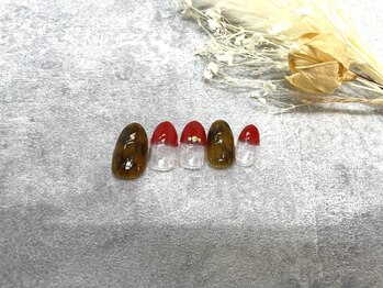 ネイル バズ(NAIL BUZZ)/初回ソフトジェルオフ込11000円