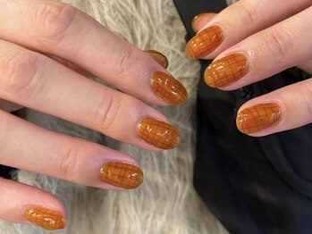 リルム(Relum)/秋チェックネイル