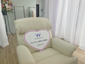 ホワイトニングショップ 旭川店/照射中はリラックス♪