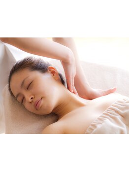 ホウレイ線・たるみ改善！予防ケア