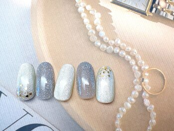 フルールソンネイル(fleur son nail)/1月定額トレンドアート