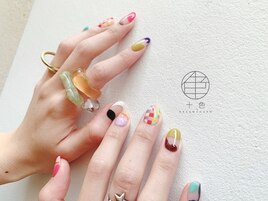カラフルネイル　ポップネイル