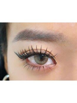 ボリュームのある目元にしたい