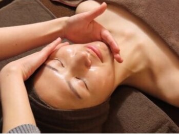 オヤム(oyam)の写真/【カウンセリングに力を入れてるサロン☆】お肌の状態を見極めて一人ひとりに合った施術をご提案します♪