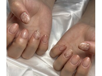 ミーネイル(mii nail)/