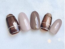 ネイルサロン アミュゼ/ プラチナ