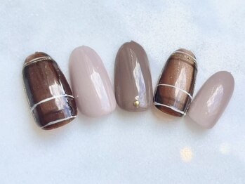 ネイルサロン アミュゼ/ プラチナ