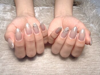 イムア(IMUA'er)の写真/《安里駅徒歩5分》TPOを選ばず長く愛せる上品ネイル☆仕事や家事を邪魔しない洗練された指先をデザイン♪