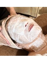 ドール(doll)/当店No. 1の鎮静美肌パック