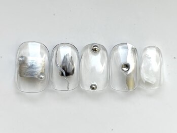 ジェミーネイル イケブクロ(Jemiy nail ikebukuro)/シルバーニュアンス￥6000