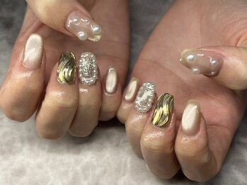 エイム 下北沢(aim)/ゴールドニュアンスネイル