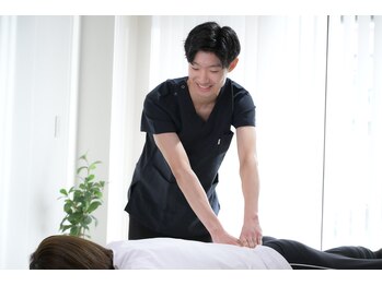 整体院 月燈/施術シーン2