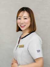 リリー 安本 沙織