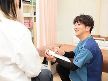 さくら接骨院の雰囲気(今の症状だけで無く、困っていることや将来の不安も伺います)