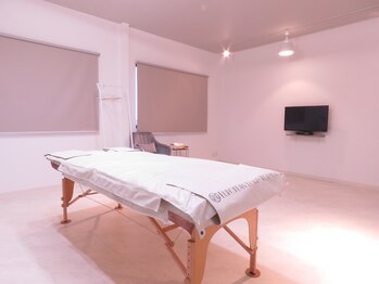 サロン ウイ(salon u'i)/~内観~