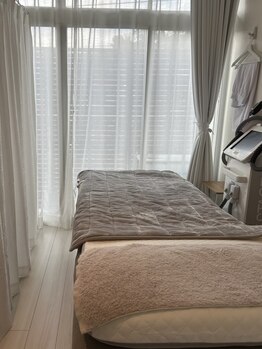 エステティック バイ イム(esthetic by im)の写真/≪西広島駅徒歩3分≫顔WAX脱毛/毛穴洗浄/ハーブピーリング等、こだわりのフェイシャルメニュー取り揃え◎