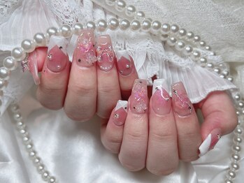 シシー 難波店(sissy)/キラキラチークネイル