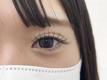 コリン 相模原(Corin)の写真/負担が少ない施術で、モチの良さにも定評あり◎自まつ毛の状態に合わせて理想のマツエクデザインを実現☆
