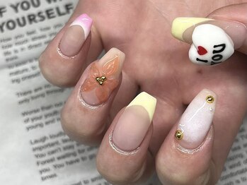 ハイビスカスネイル