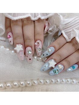 リンドネイル バイ モカ アンド ララ(Lind nail by moca and LaLa)/ゴテゴテネイル