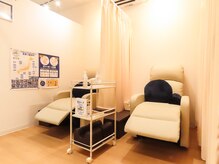 整足院 長崎店の雰囲気（やわらかな照明の中でゆったりと施術を受けていただきます）