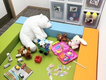 ホワイトニング モア(Whitening MORE)の写真/WHITENING MOREならお子様同伴の方も歓迎♪キッズスペース完備で親子で楽しめるサロンです☆