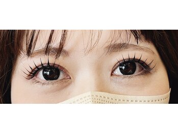 オッジヘアー/束感まつ毛　9月正田