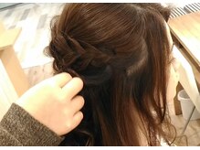 プリンセスアッシュ 阪急三番街店(Princess Ash)の雰囲気（ヘアメイク メニュー有り！夏限定★浴衣着付けやってます♪）