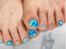 ネイルアトリエルカ(nail atelier LUCA)/W-256 海×シェルで大人夏フット