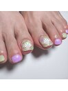 海に似合う貝殻フットネイル