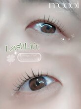 トータルビューティ モーイ(totalbeauty moooi)/まぶたの形に沿って上向きカール