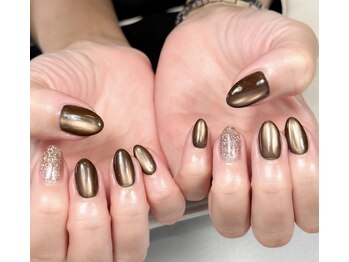 キャディーネイルズ(Caddy' Nails)の写真/豊富なマグネットとオーロラで魅せる指先！オフィスネイルからブライダルまで定額も有り。選択も可