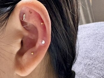 アーティ(aaty)/耳つぼジュエリー/耳マッサージ