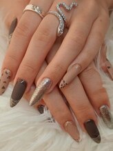 ハナブルームネイル 渋谷道玄坂(Hana Bloom Nail)/持ち込み/長さだし/長さ出し