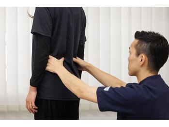 プレメ 人形町院(The Preme)/腰の状態をチェック