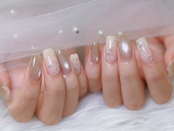 ラッキーネイル(lucky nail)/レースネイル