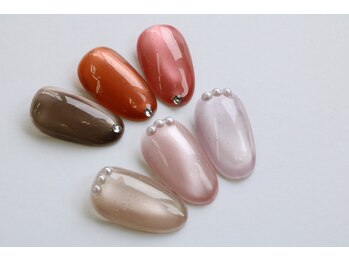 ネイルサロン ブランアンジュ(Blanc Ange)/微粒子マグネット・アート付き