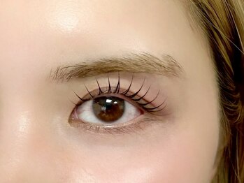 シア 大阪梅田茶屋町店(Sia)/メーテルラッシュ/たれ目風