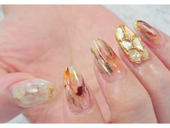 ジル サンブル(Jil Semble)/『ステンドグラスネイル』