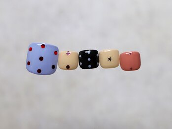 ディーネイル アイラッシュ オカザキ(DEE nail×eyelash okazaki)/B9フットプレミアム定額