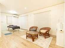 鍼按堂の雰囲気(丁寧なカウンセリングから一緒にお悩みを解決していきます。)