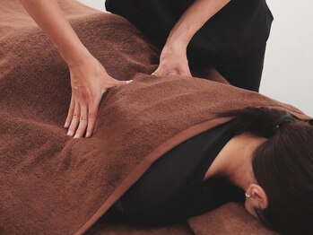 西宮しおり鍼灸整骨院 整体院/【施術風景】