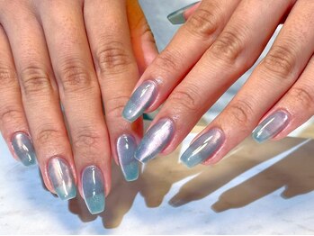 パダアット ヴァラネイル 天神南店(PADA at VALLANAIL)/マグネットネイル/爽やかブルー