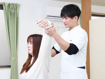 心整体 羽曳野院の写真/ガチガチの首コリ肩コリをゆるゆるに。5万人以上の施術経験の本格整体であなたのコリもスッキリ改善◎