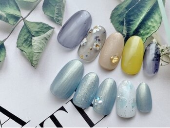 ミリカネイル(mirica nail)の写真/ネイルビギナーの方にも分かりやすい丁寧な接客◎爪の悩みもご相談下さい♪硬化熱軽減ライトご用意★