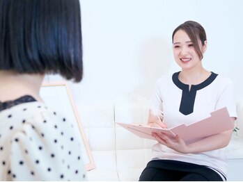 モアトゥインクル 新宿店(MORE twinkle)の写真/<祝7周年★>敏感肌OKの医療提携脱毛サロン♪挙式&前撮り前に一生モノのムダ毛レス肌へ!3か月前～の準備が◎